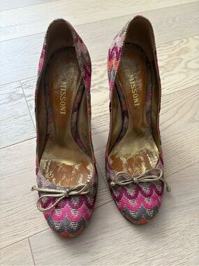 Missoni Multicolor Decolléte Chevron Pumps